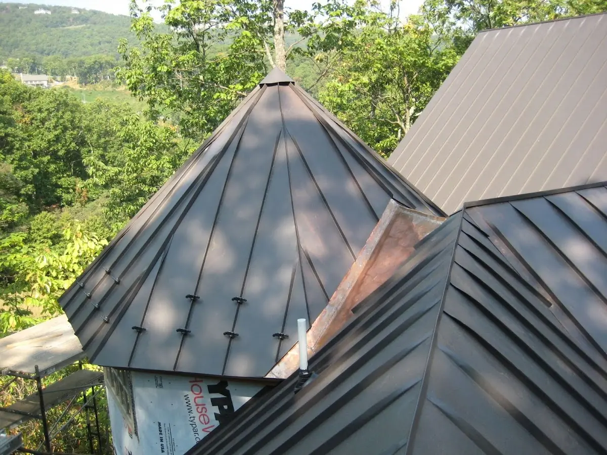 Professional Roof Tarp Installation by Craftsman Roofing in Lionville